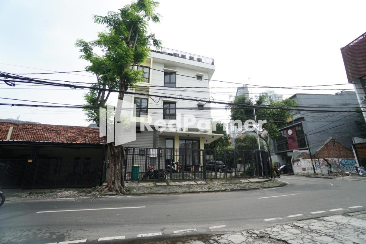 Toba Mansion Syariah Near Benhil Redpartner Hotel Jacarta Exterior foto