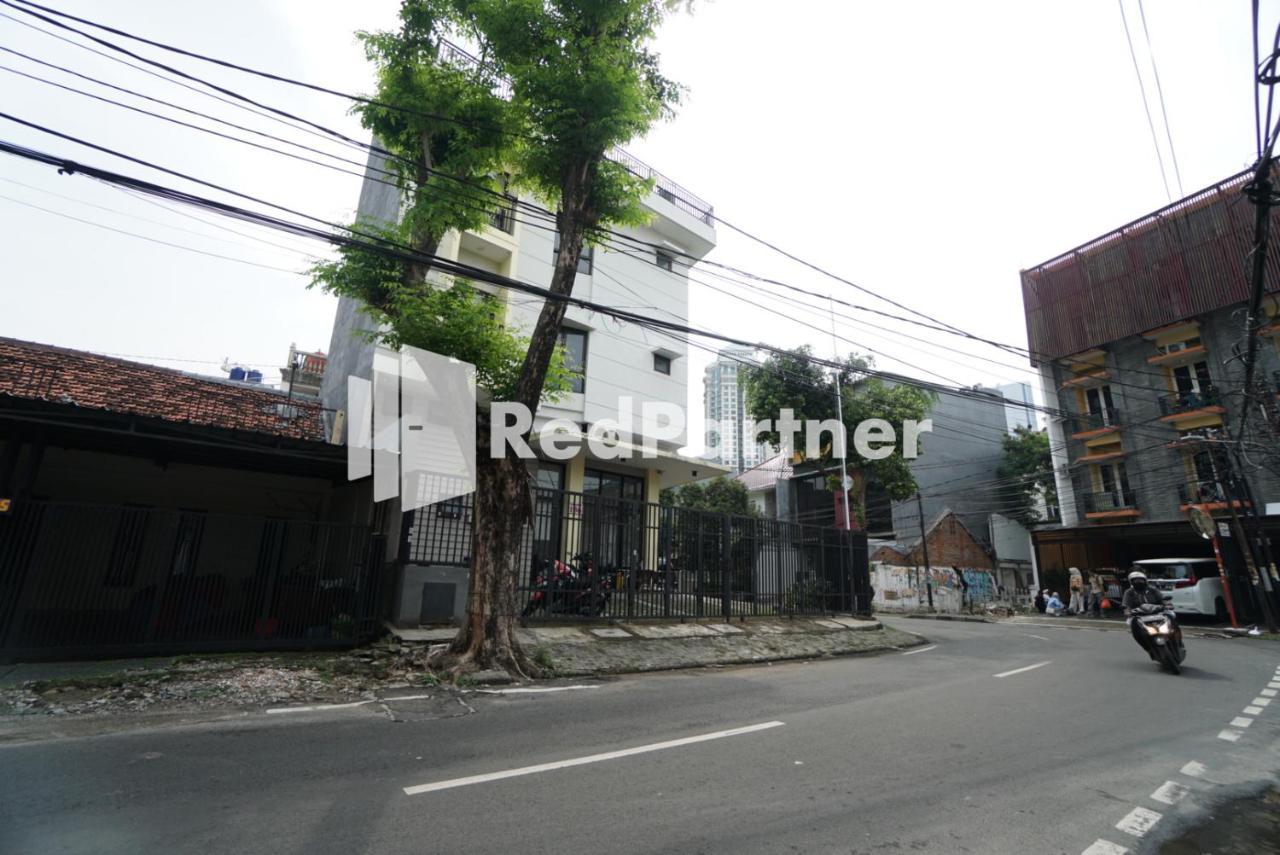 Toba Mansion Syariah Near Benhil Redpartner Hotel Jacarta Exterior foto