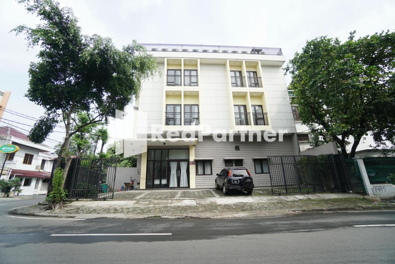 Toba Mansion Syariah Near Benhil Redpartner Hotel Jacarta Exterior foto